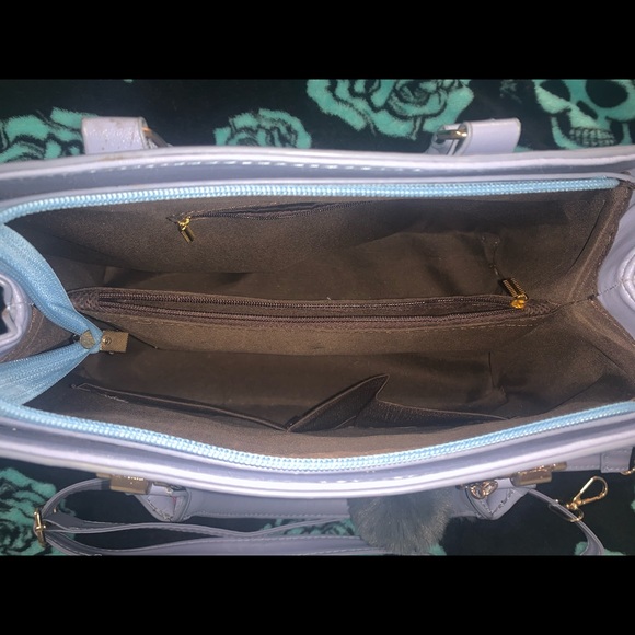 Purse - Picture 3 of 4